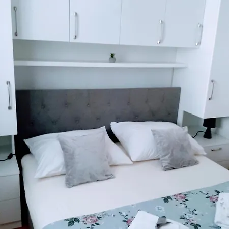 Tatil Evi House With A Parking Space Cove Piskera, Solta - 21775